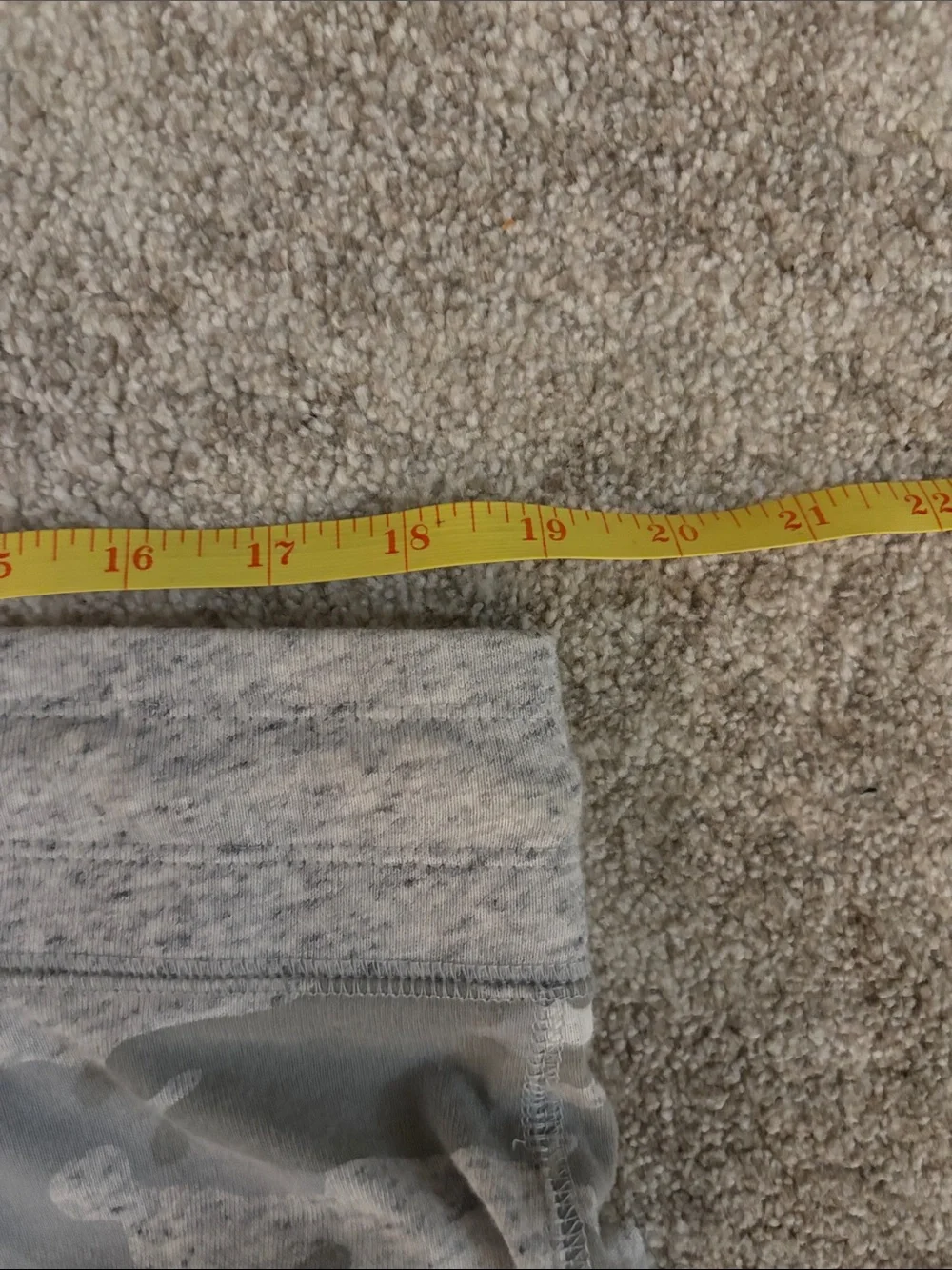 Nike womens Gray Camo Sweatpants 1X